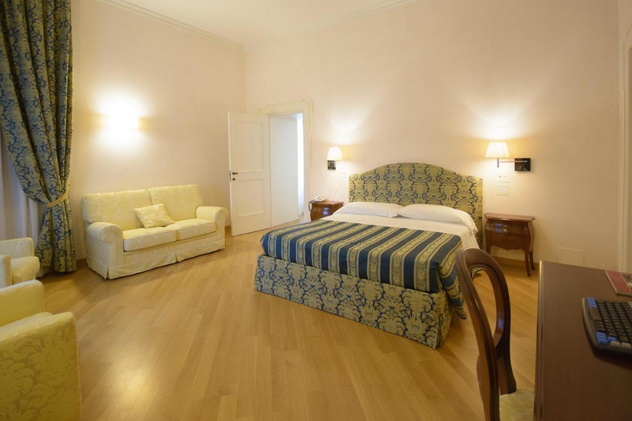 Hotel Domus Stella Maris - Casa Per Ferie Ankona Zewnętrze zdjęcie