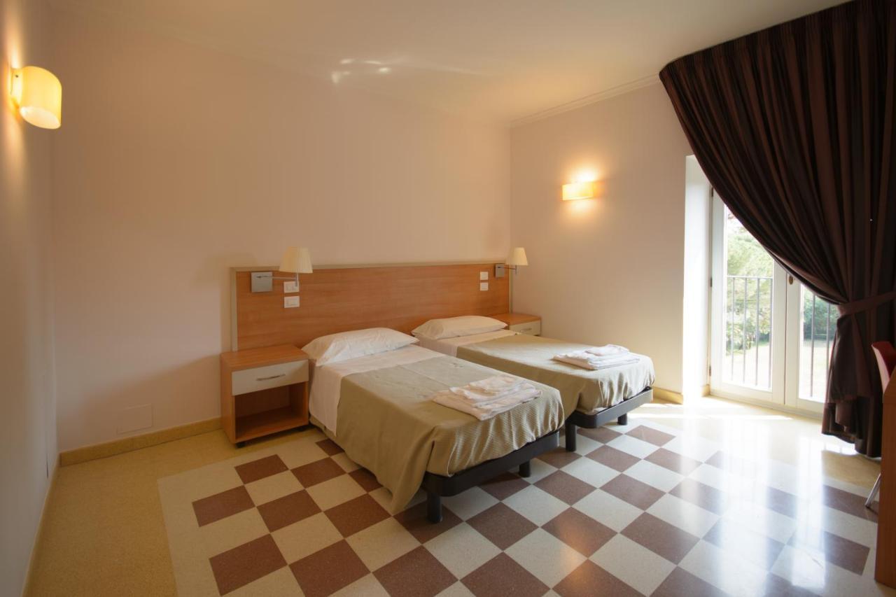 Hotel Domus Stella Maris - Casa Per Ferie Ankona Zewnętrze zdjęcie